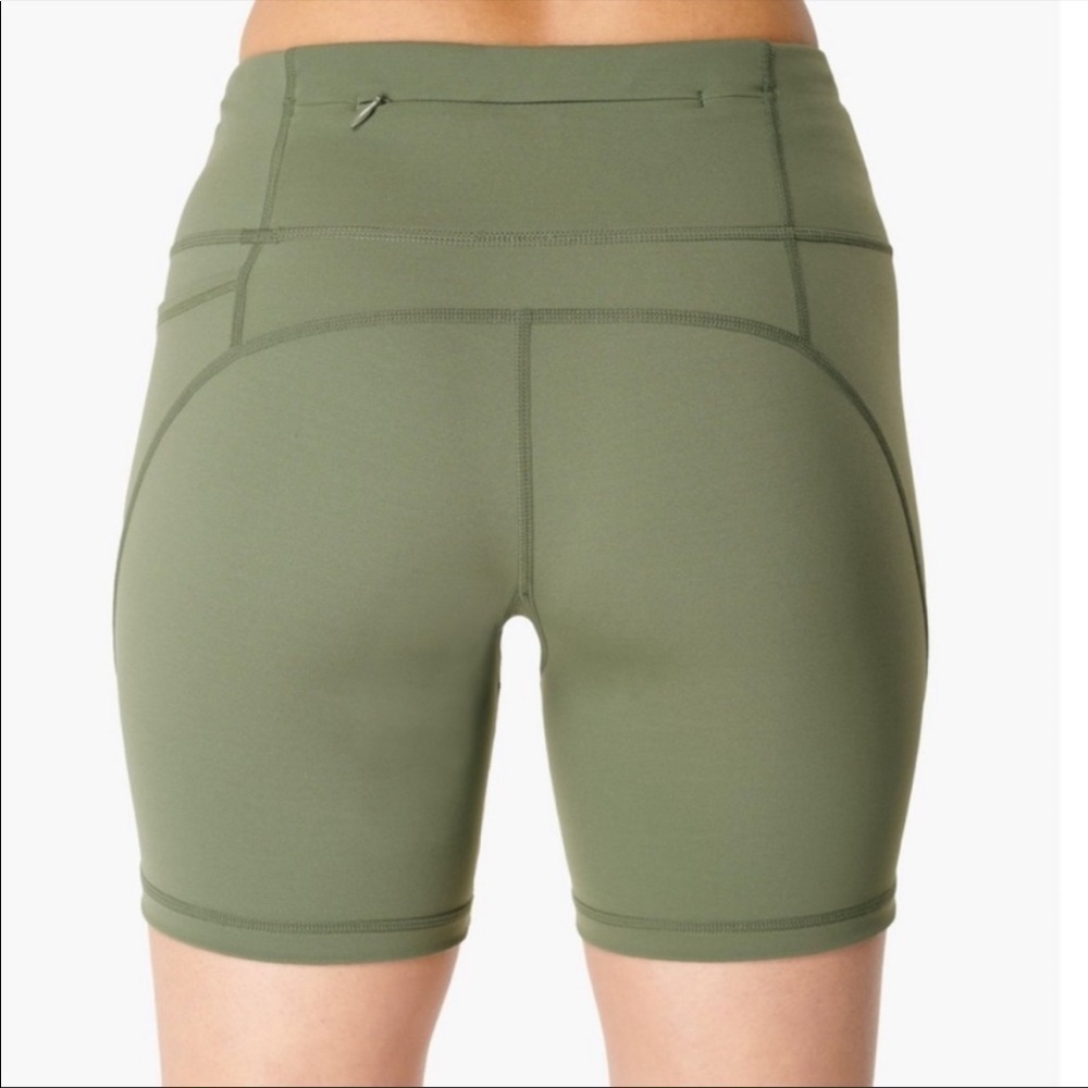 Sweaty Betty Power 6" Biker Shorts Green - Picture 2 of 6